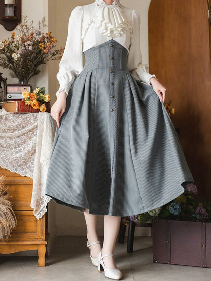 Hellstaubblauer Frühlings-Vintage-Lolita-Rock mit hoher Taille und Stäbchen