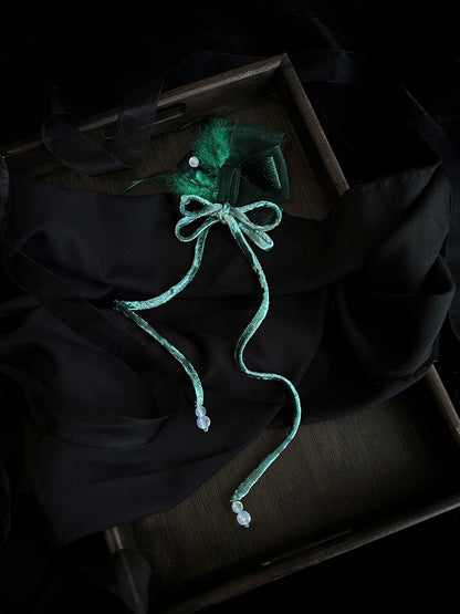 Red / Dark Blue / Green Feather Hairclip