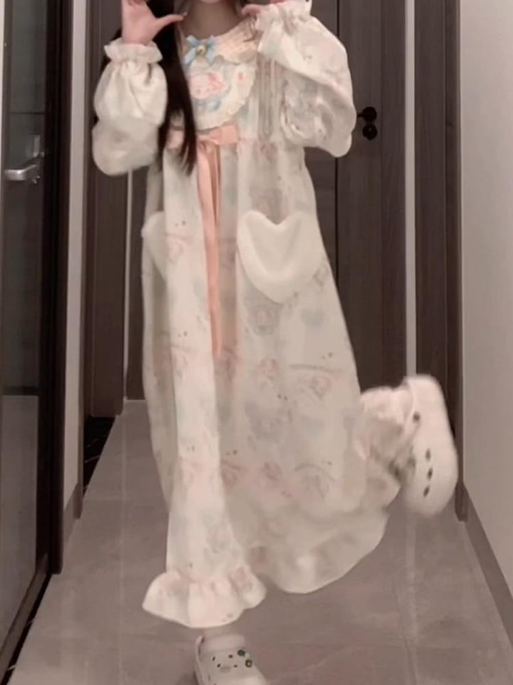 ホワイトチェック柄ピーターパンカラーのキュートな羊柄ナイトドレス