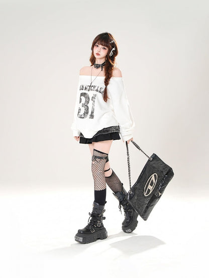 ブラック/ホワイトのオフショルダー