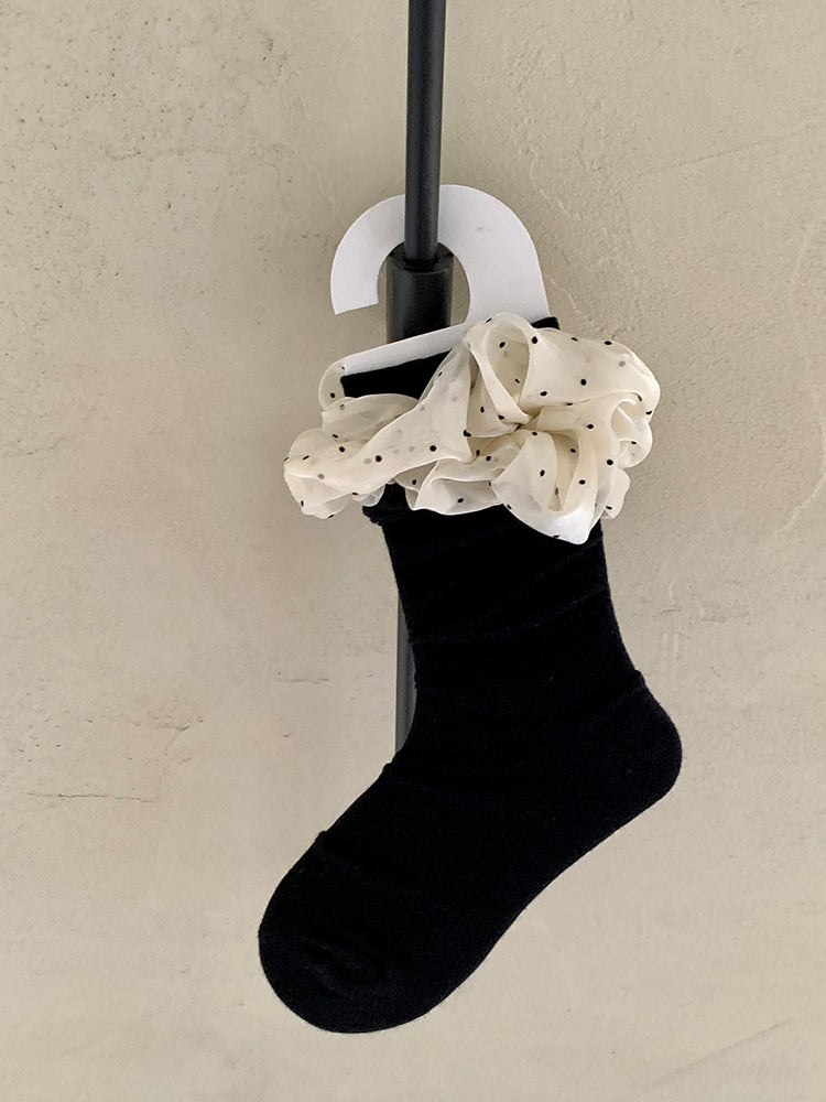 Lace Bubble Polka Dot Socks White/Black/Gray with Calf Cream Design