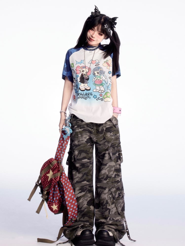 Blau-weißes T-Shirt mit Farbblock-Design und Cartoon-Mädchen-Print im Y2K-Stil