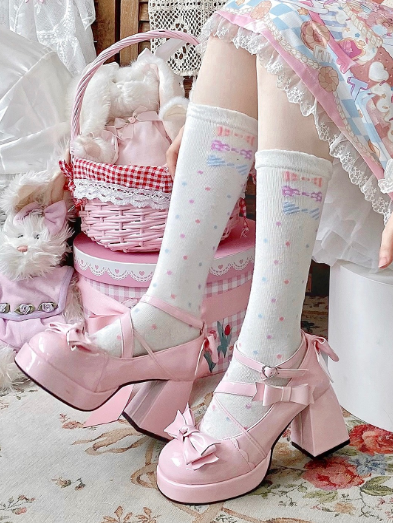 Pink Sweet Lolita 8 cm High Block Heel Mary Janes with Bow Accents & Heart Snap