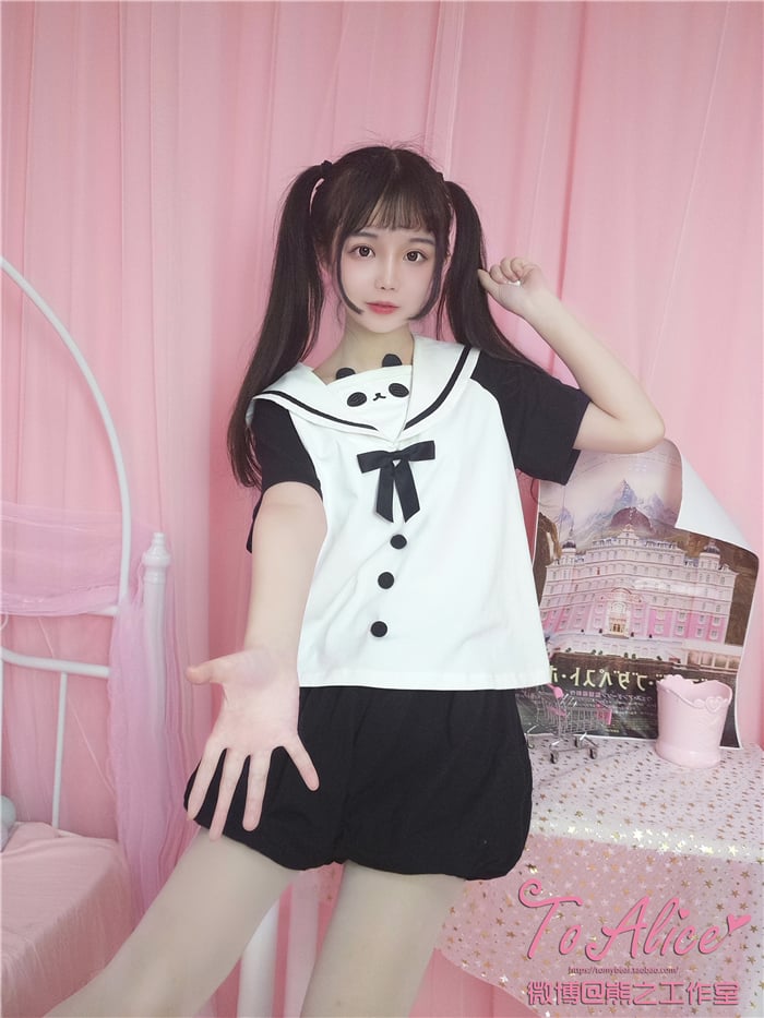 Sailor Design Collar Black and White Top Panda