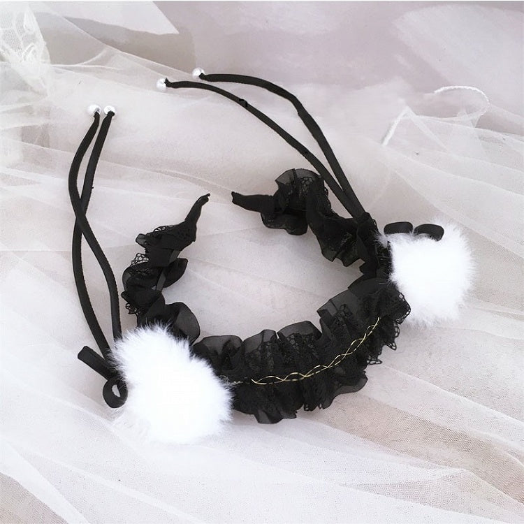 Nœud papillon pompon noir et blanc en dentelle avec garniture KC
