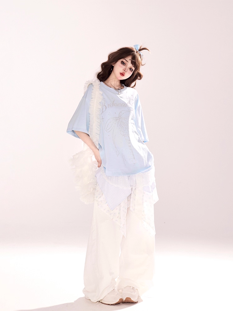 Loose Round Bowknot and Key Rhinestones Lace Trim Blue Neck T-shirt
