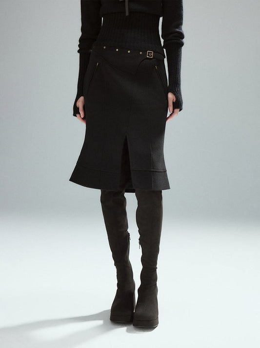 Jupe mi-longue taille basse fendue cuisse avec détails boucles - Faible pixelisation