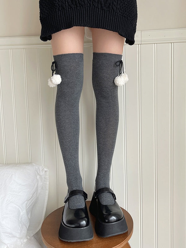 Cute Overknee Stockings With Pompons