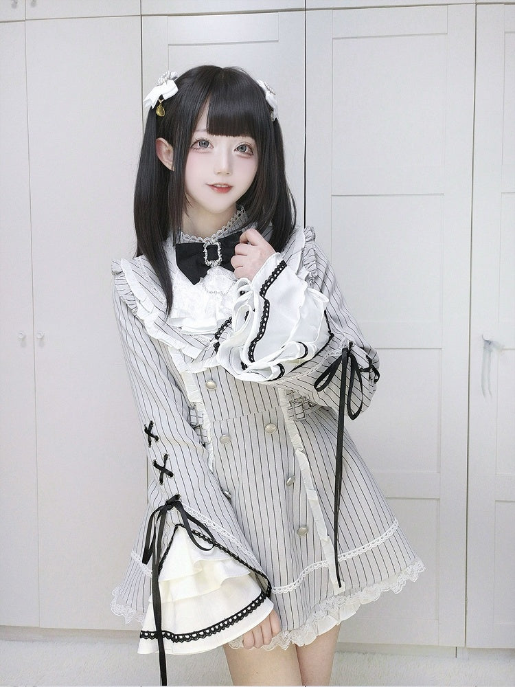 Matching Flounced Grey and Fashion Shorts Dress Flare Sweet with Jabot Sleeves Jirai set Kei