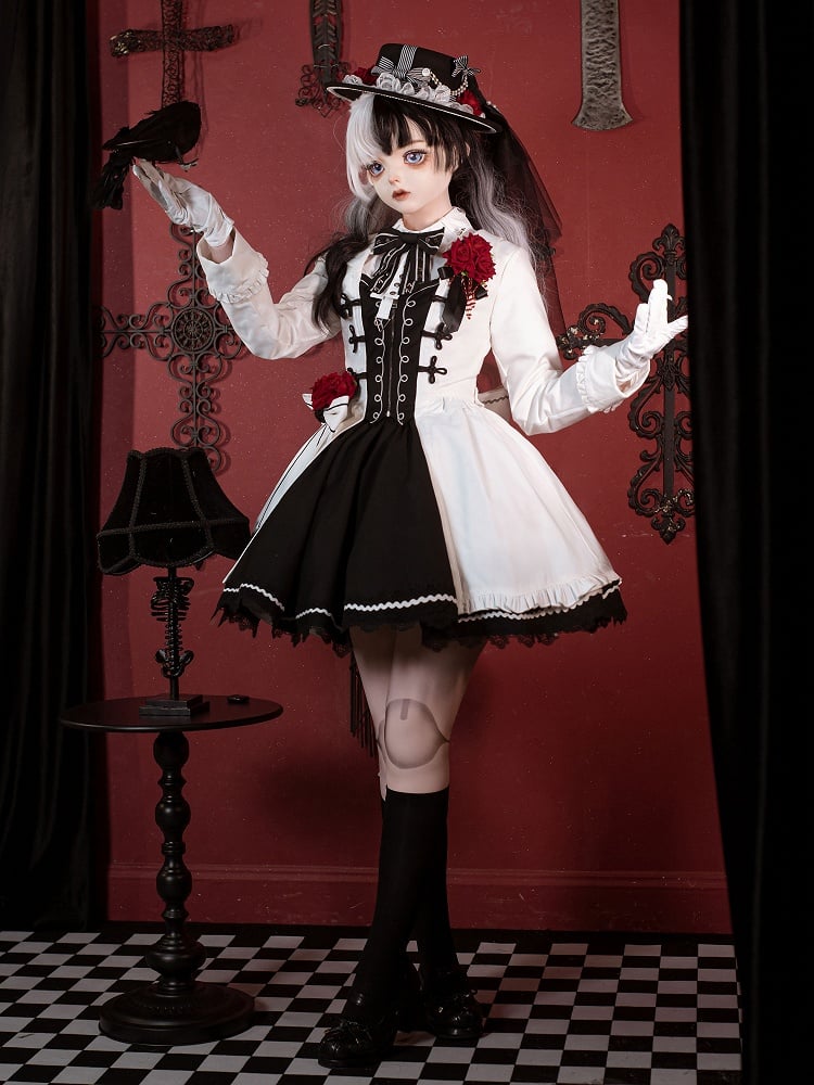 White Gothic Edging Lolita with Ruffle Coat Black Sleeves Long