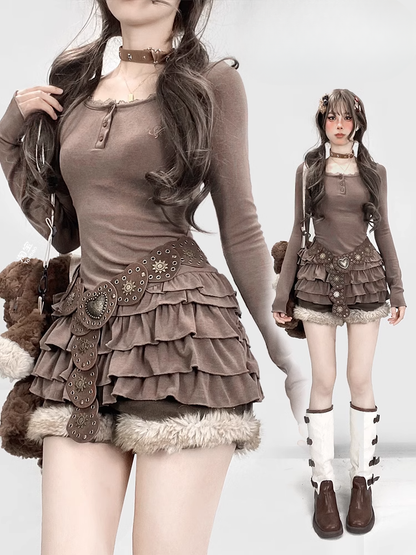 Glamouröses, schmal geschnittenes Mini-Stufenkleid im Vintage-Stil mit Rundhalsausschnitt und Spitzenbesatz in Braun