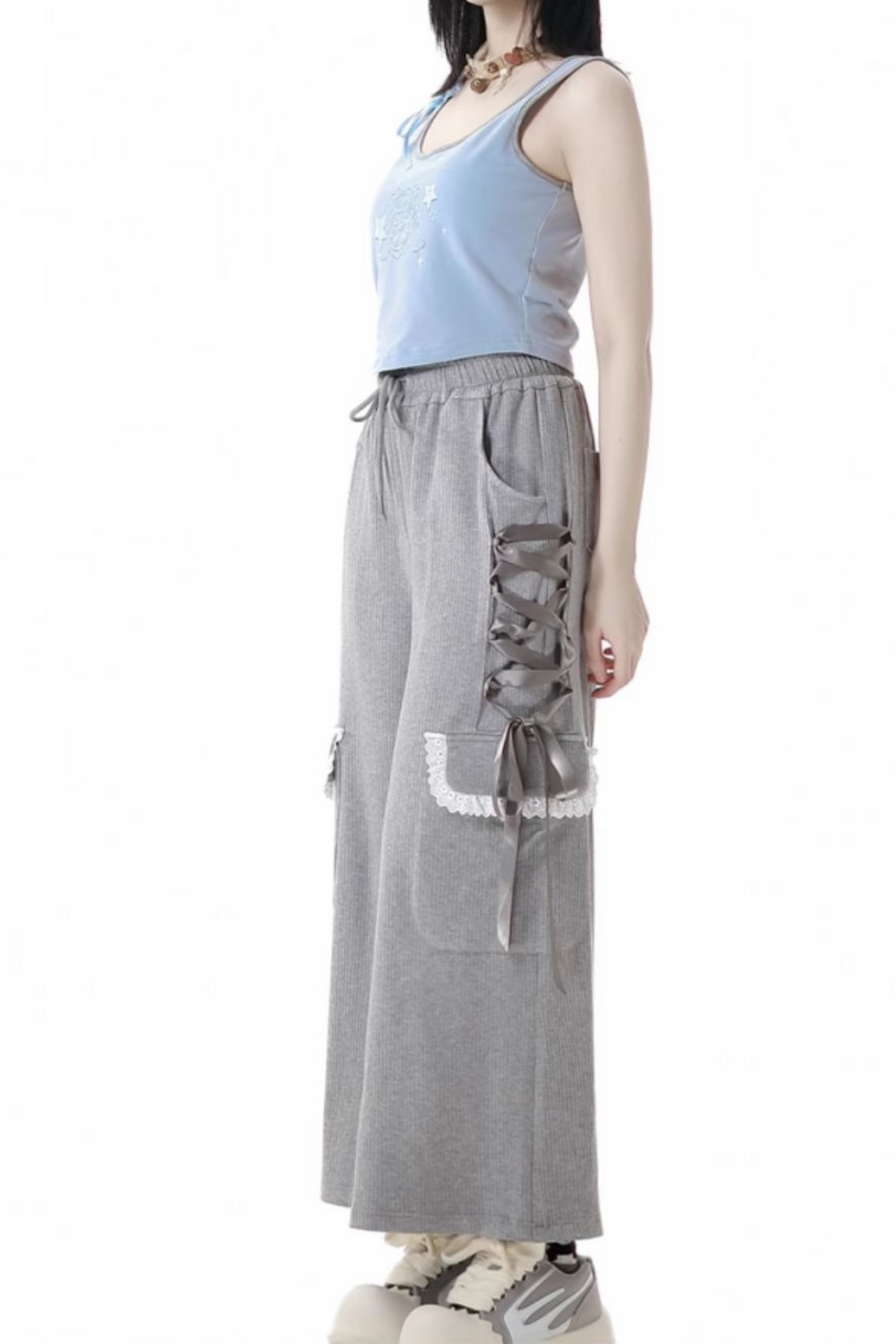 One-Shoulder-Top + Hose mit Schnürung