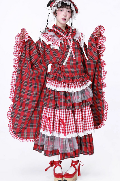 Schicker Kimono Rot Karierter Rock Retro