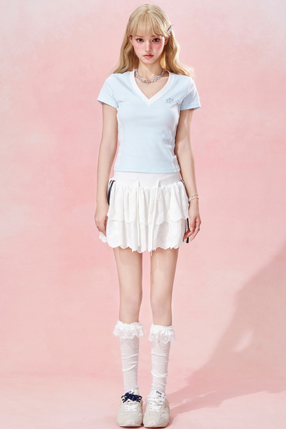 タイトなショートデザインとトップヘッドフォン