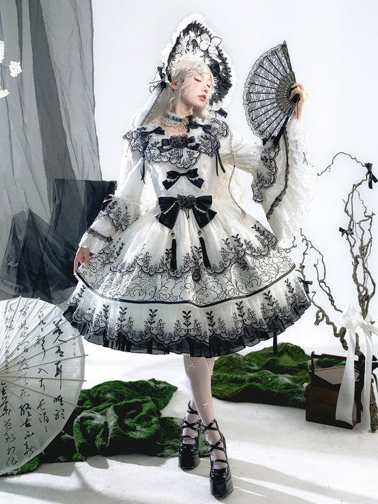 Schwarzer Stil Weißer Schimmer Chinoiserie Tinte Schmetterling Stoff und