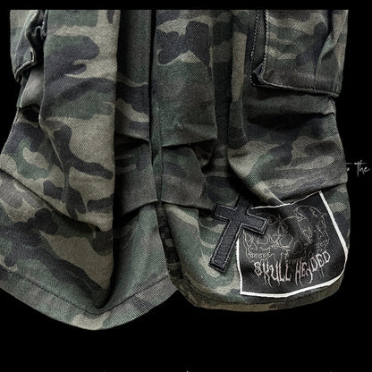 Camourflage Cross and Skeleton Appliques Cargo Shorts Pockets