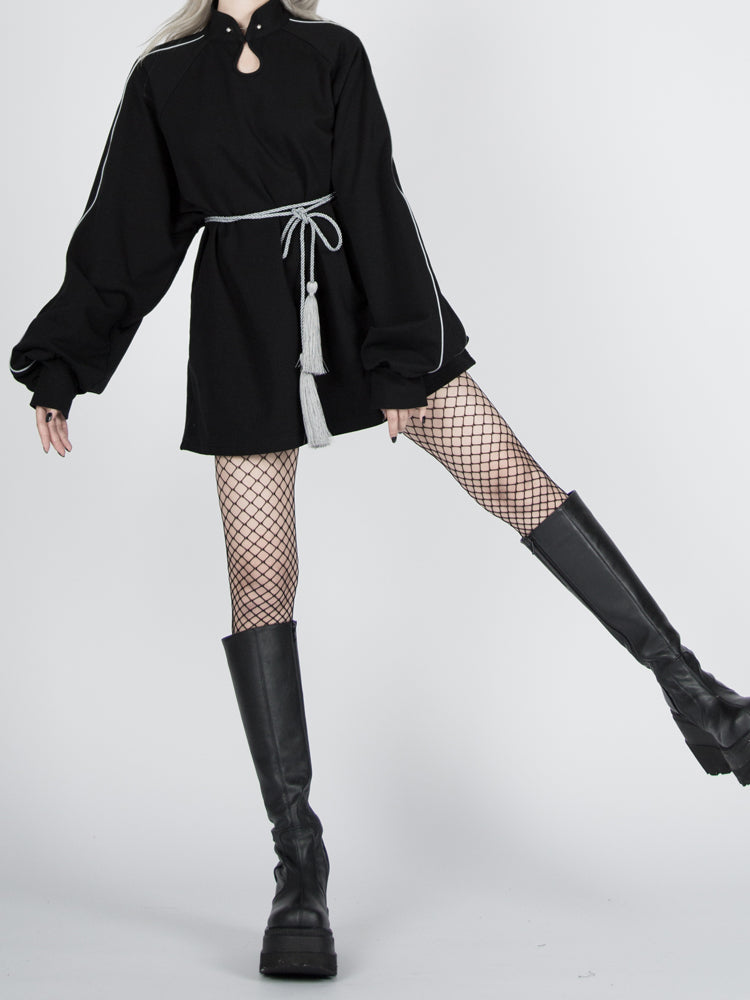 Schwarzes reflektierendes Sweatshirt mit Quaste und Cyberpunk-Gürtel im Qipao-Stil