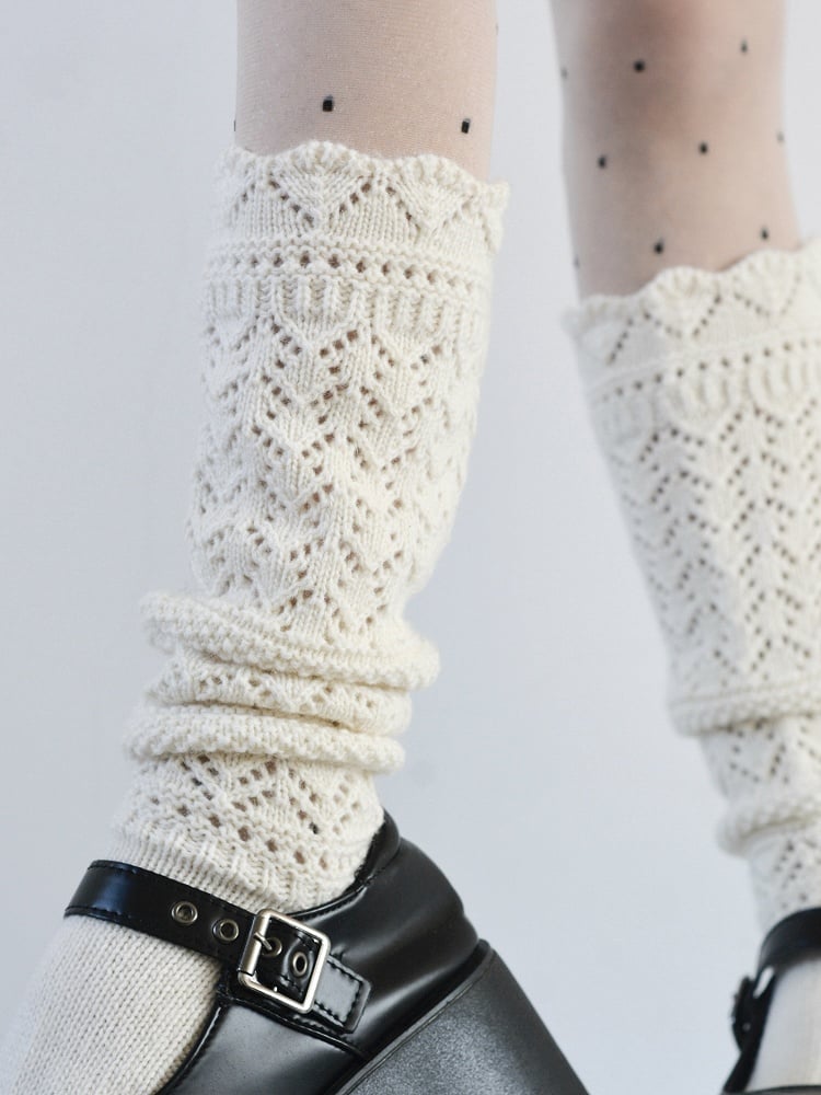 White/Brown/Gray Cut-Out Design Knitted Calf Socks