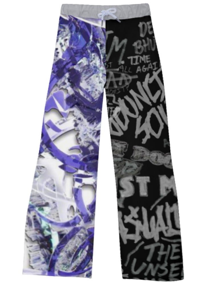 Blau-schwarze Hose mit weitem Bein und Y2K-Print