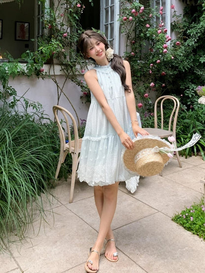 Leichter Rock mit Knöpfen, ärmelloses Kleid mit Neckholder, Bubble Blue, Rüschen, Perlen