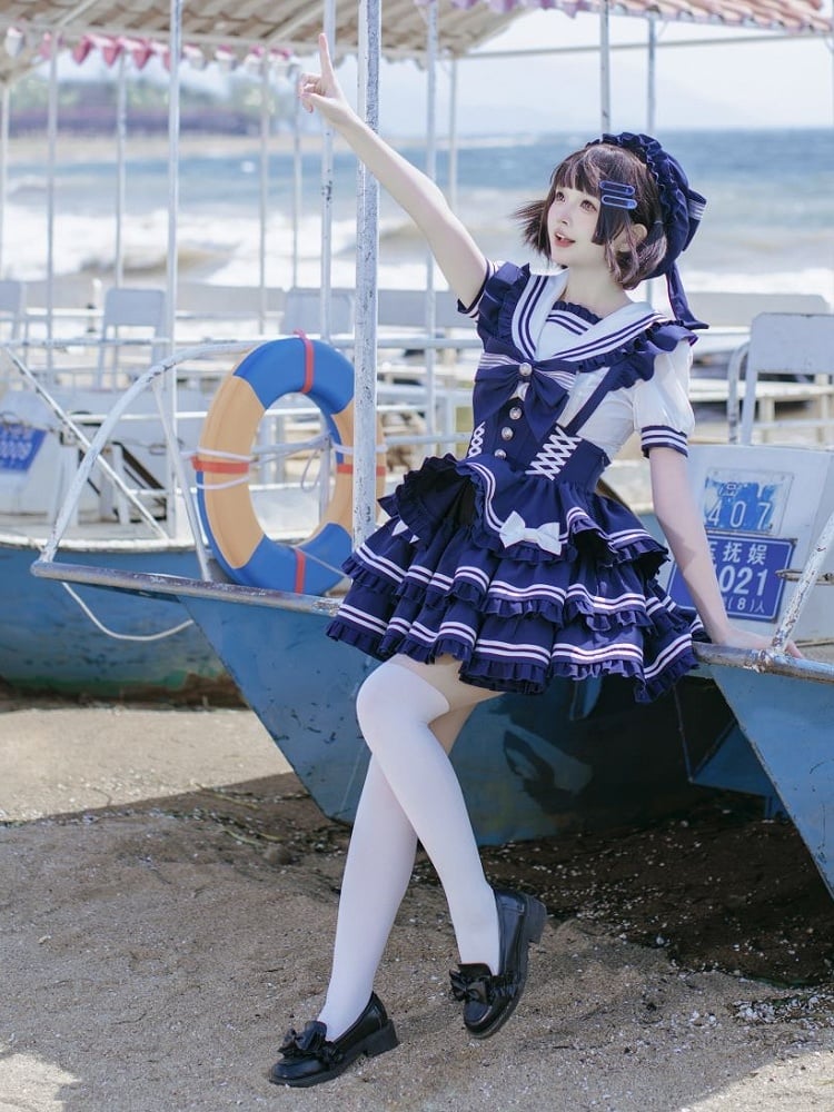 Süße Lolita-Bluse mit Akzent, blauer Schleife, Matrosenkragen, marineblau, mit Rüschen