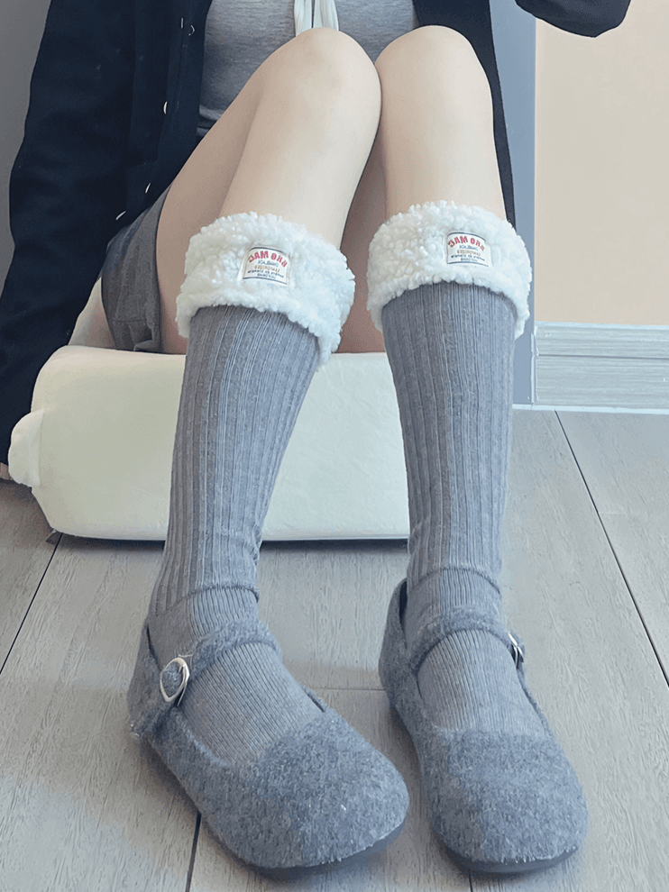 ホワイト/ブラック スイートプラッシュカーフソックス