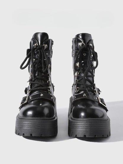 Chunky Gothic Black Details Pin - Martins