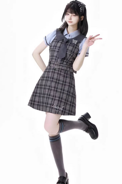 + カレッジショートサスペンダードレス、Bシャツスカート