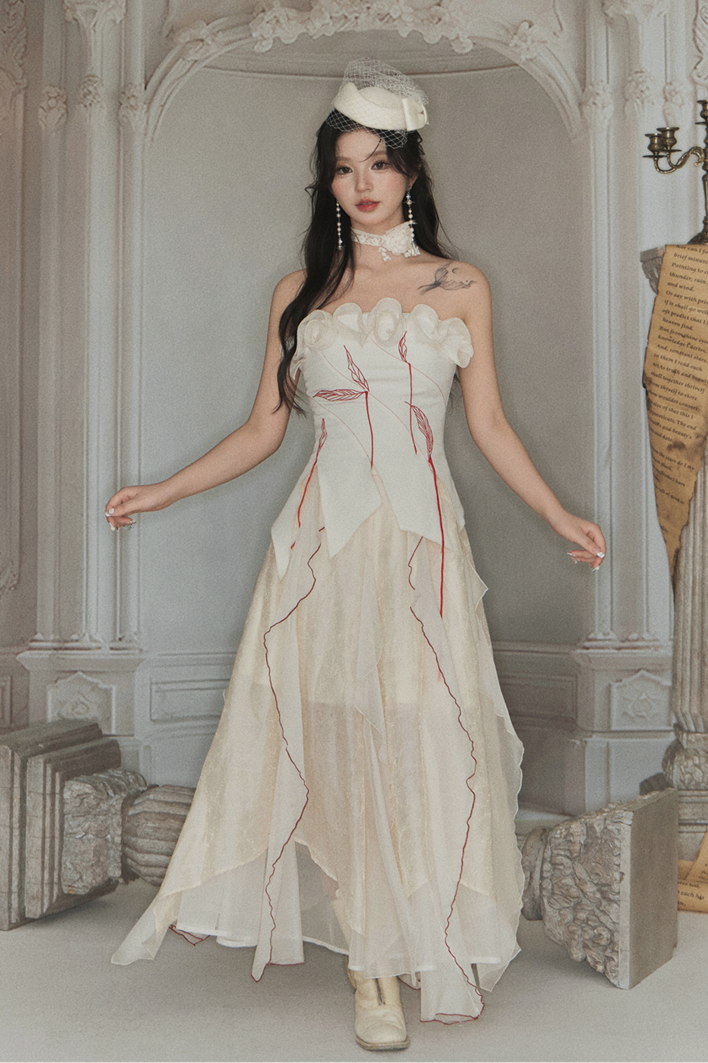 ビスチェ + クラッシュヘビーローズスカート