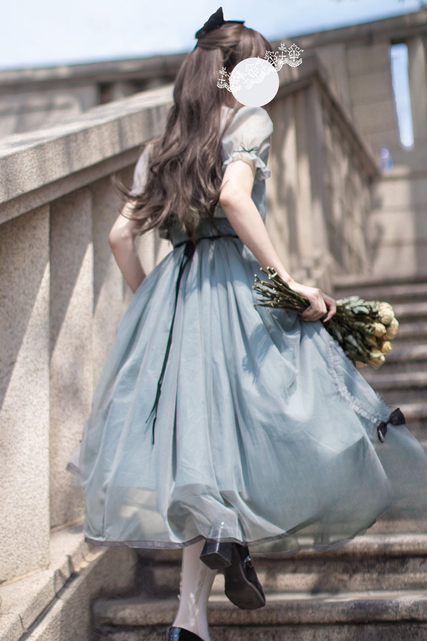 ブローチドレス ノスタルジックリボントップ + 旅するアリスアウター