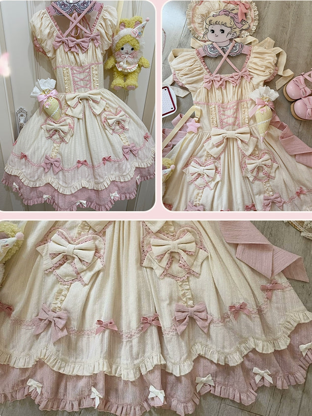 Süßes Lolita-Kleid mit alten rosa Details und einteiligen Schleifen für die Schule, hellgelbe kurze Ärmel