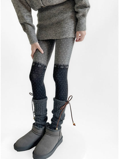 Snowflake Gradient Colors) (2 Dot Polka Tights