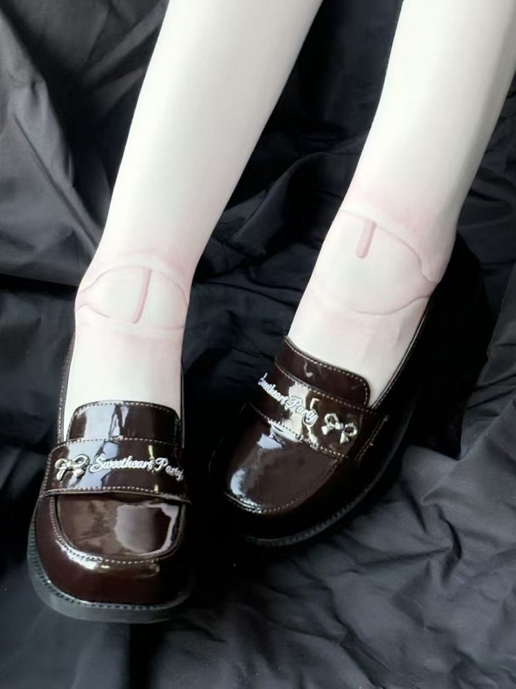 4,5 cm accents marron avec des mocassins preppy à talons style lettre