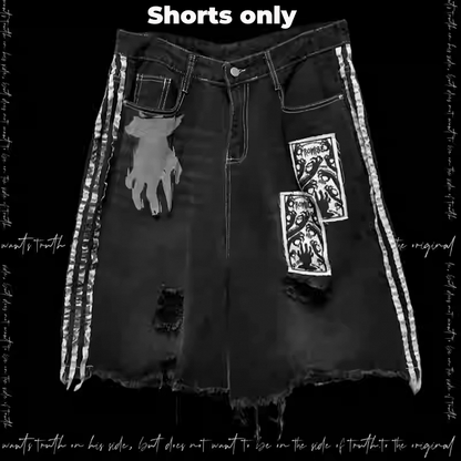 ブラックストライプ、切りっぱなしの裾、アップリケ、ダメージ加工の穴、ホワイト