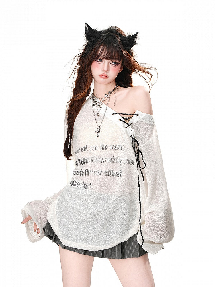 Schwarz/weißes, halbtransparentes Sonnenschutz-Top mit asymmetrischem Ausschnitt und Schnürdetail