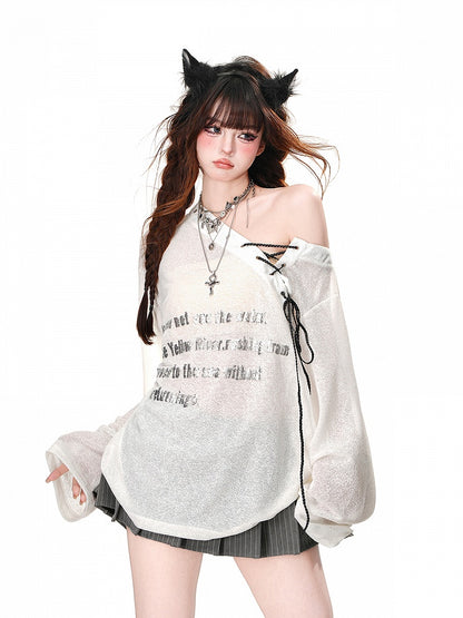 Schwarz/weißes, halbtransparentes Sonnenschutz-Top mit asymmetrischem Ausschnitt und Schnürdetail