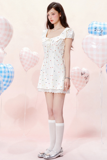 Gepunktetes Jumping-Kleid