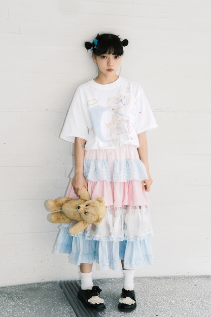 カラフルに揺れるフリルタワースカート