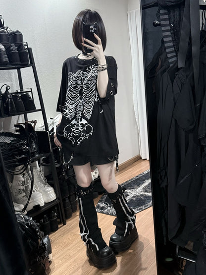 Oversized Black Jirai-Kei Tee with Skeleton Print, Rivets and Circular Eyelets, Short Sleeve - Puzzles