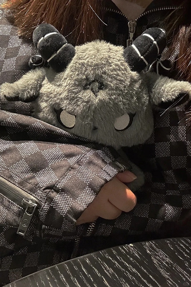 Schwarz-graues Gothic Evil Goat Plüschtier