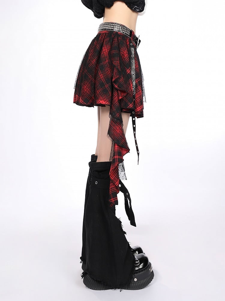 Asymmetrischer rot karierter Stufen-Minirock mit Spitzenüberzug Y2K
