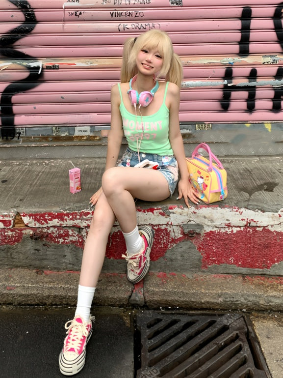 キャミトップ グリーンレタープリント グラマラス