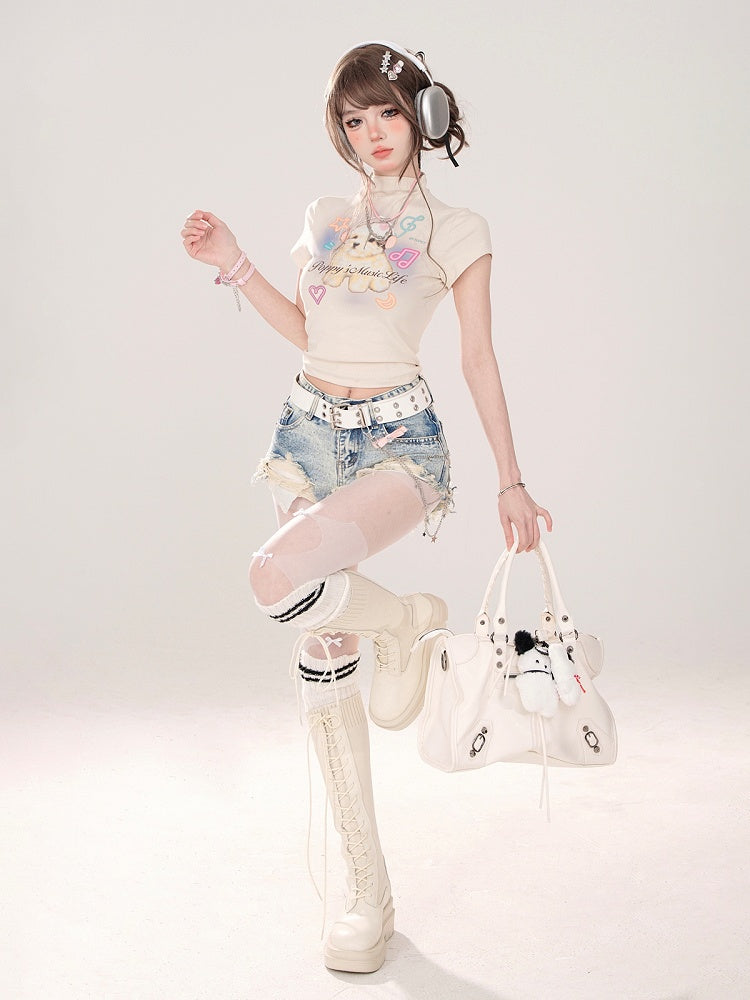 T-shirt with Adorable Puppy Print Apricot Mock Neck Crop