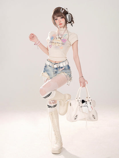 T-shirt with Adorable Puppy Print Apricot Mock Neck Crop