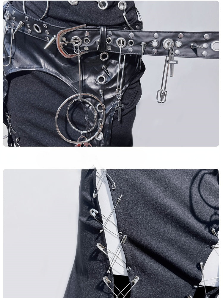 ブラックパンクリングスタッドピンディテール太もも丈スリットマーメイドスカート、バックルベルト付き