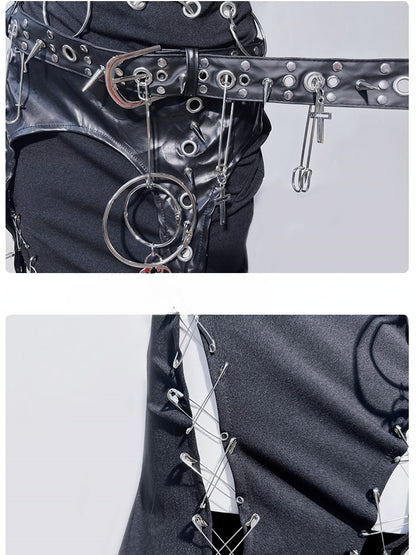 ブラックパンクリングスタッドピンディテール太もも丈スリットマーメイドスカート、バックルベルト付き