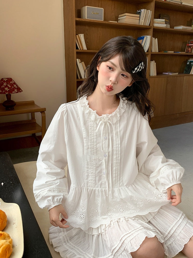 Self-tie Ruffle Neckline White Pleating Hem Blouse Details Lace