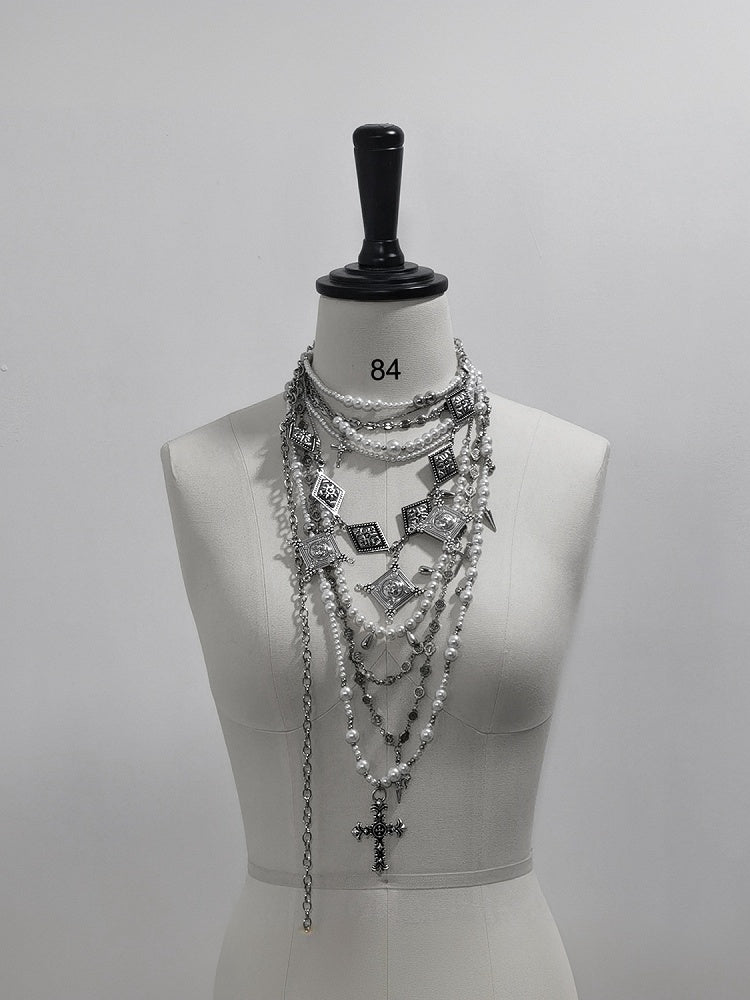 クロスペンダントネックレス