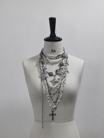 クロスペンダントネックレス