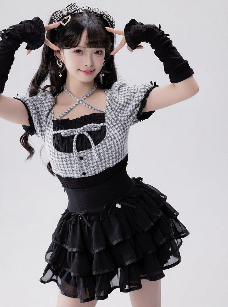 Black Jirai-Kei Ruffle Skirt with Built-In Shorts - Fluffy Heart